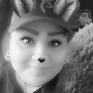 Meet your Posher, Roxann